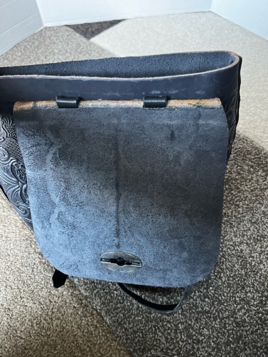 Arte Mestiza Beautiful Black Fully Adjustable Hand Tooled Leather Backpack main image 6
